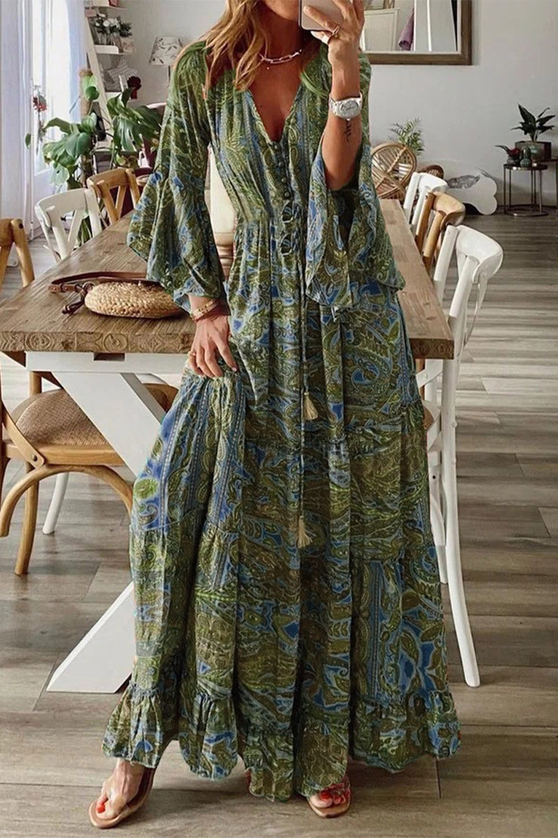 Robe Bohème à Col V avec Manches Évasées en Trompette