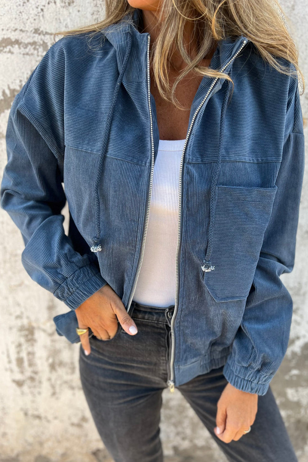 Veste Teal à Capuche avec Zip et Cordon de Serrage