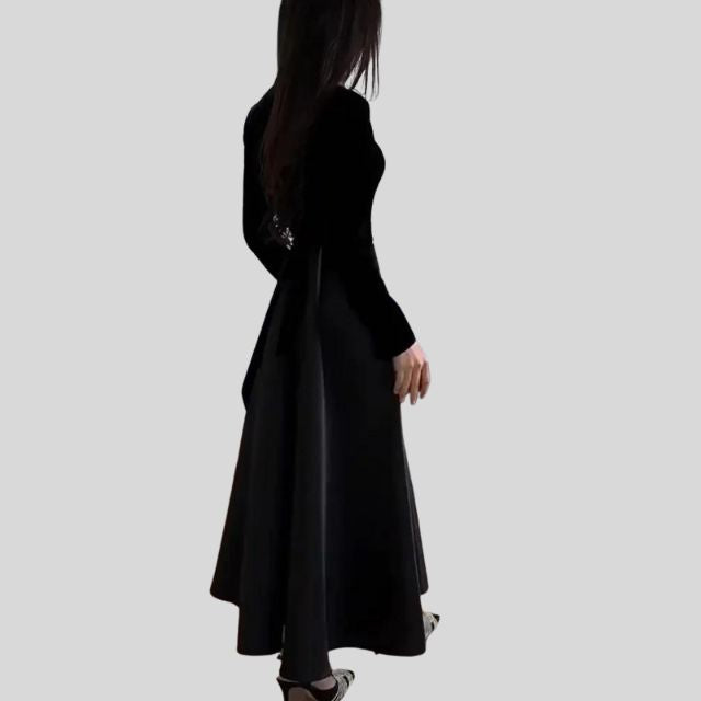 Robe Chic en Velours à Col Montant et Jupe Évasée